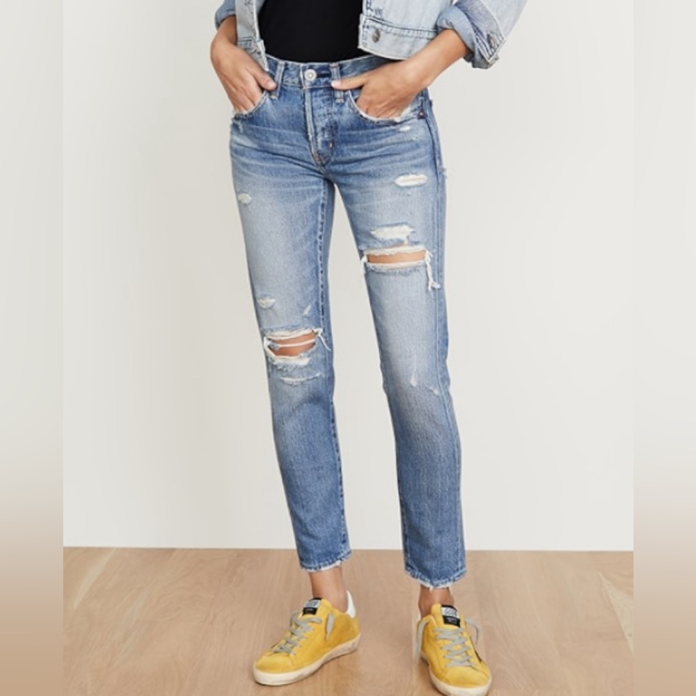 MOUSSY Vintage distressed jeans size 25